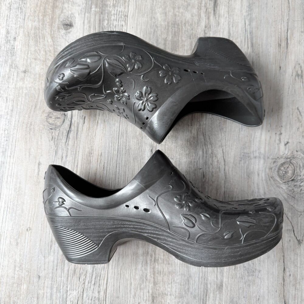 Dansko Y2K Black Floral Platform Clog Size 41 Chunky Heel Garden Shoe Whimsigoth